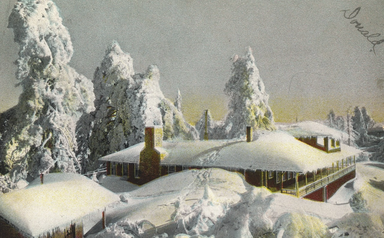 Mount Wilson Hotel. Postcard from 1908